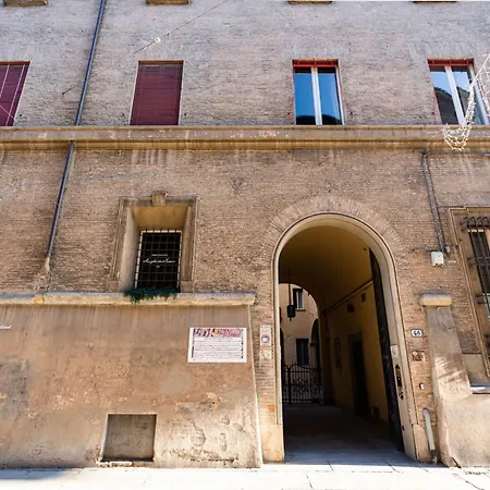 Palazzo Marsili Harmony Apartment *