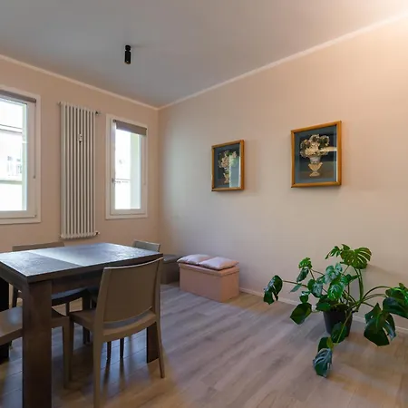 Palazzo Marsili Harmony Apartment *