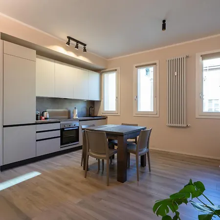 아파트 Palazzo Marsili Harmony